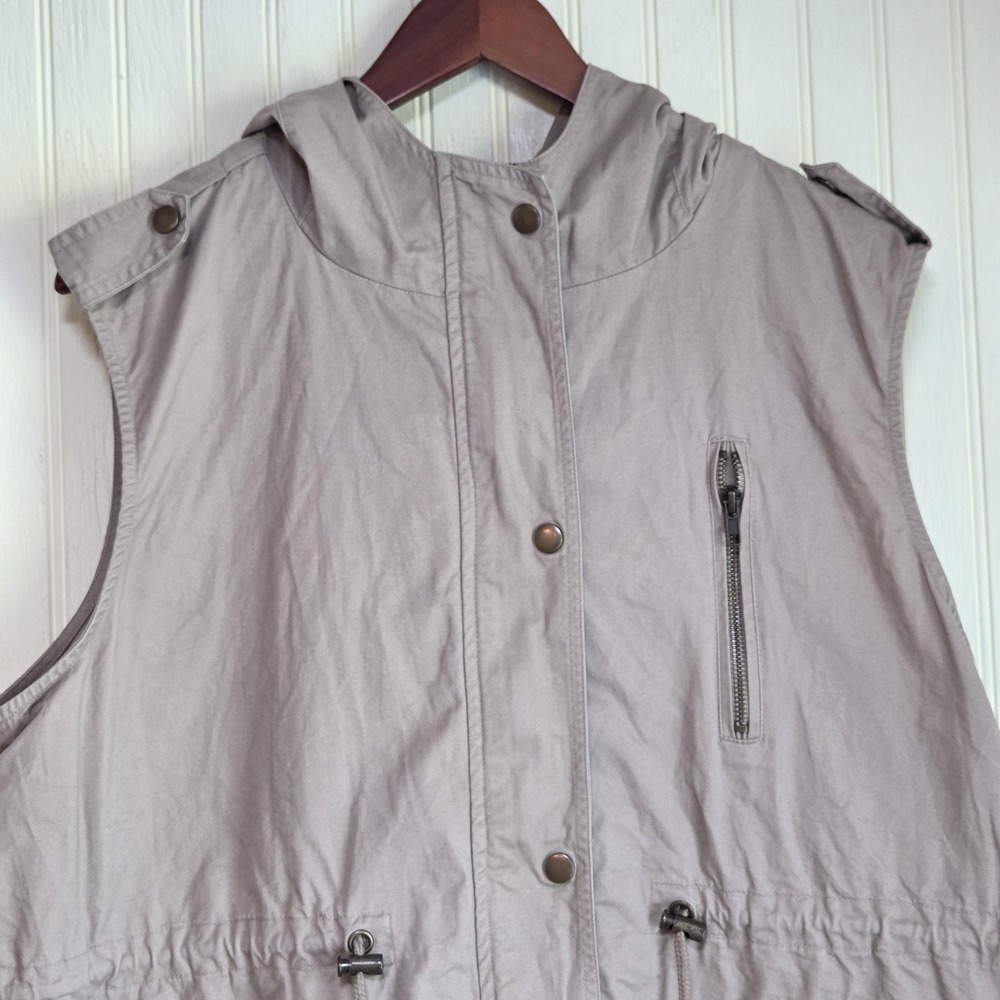 Zenana Outfitters Vest Womens Plus‎ 1X Beige Hooded Anorak Drawstring Pockets